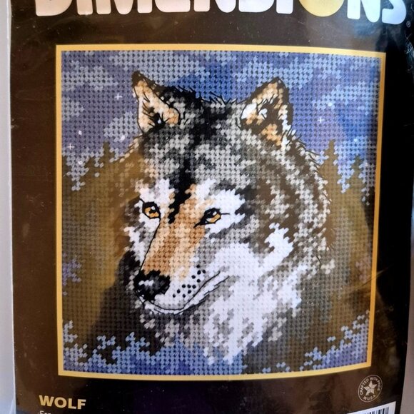Dimensions Wolf Needlepoint Kit-- - Picture 1 of 4